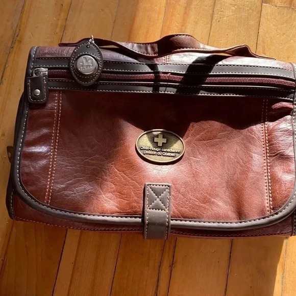 Brown Leather Women Bag - Picture 1 of 6